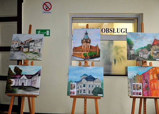 Nowa wystawa malarska w holu
