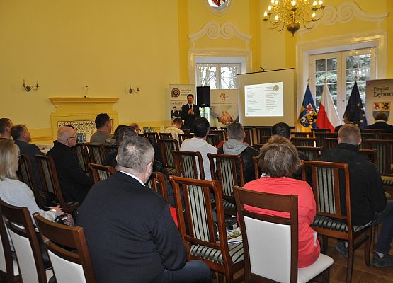 Kredyty i poręczenia dla