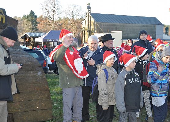 V Mikołajkowe Nordic Walking w