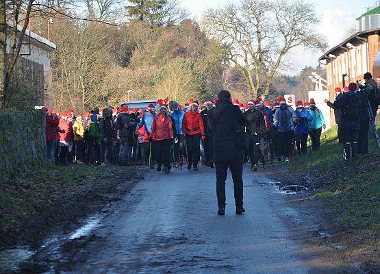 V Mikołajkowe Nordic Walking w