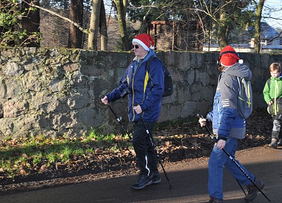 V Mikołajkowe Nordic Walking w
