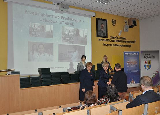 Konferencja "Staże i