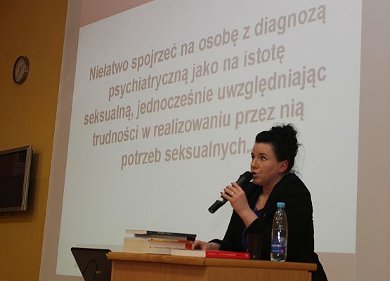 O autyzmie na konferencji