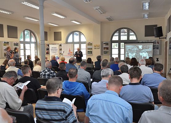 Klubowa monografia rocznicowa