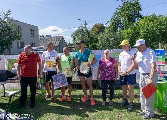 TANDEM   RODZINNY   NACZKÓW