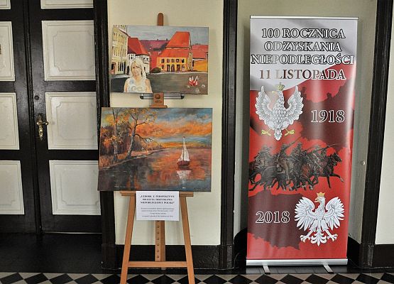 Obrazy NIEPODLEGŁEJ w