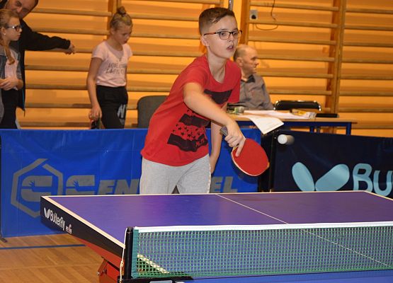 TĘCZOWE TURNIEJE TENISA