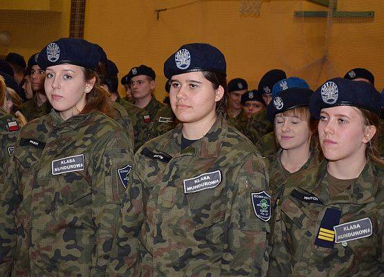 Mianowania i wyróżnienia w