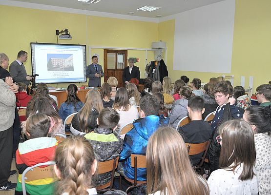 „Każdy budować może”