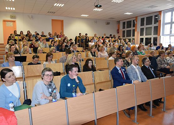 Poznać - zrozumieć