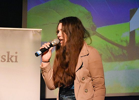 Wiosennie powiało poezją