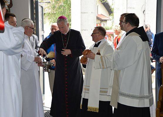 Jubileusz parafii w Mostach