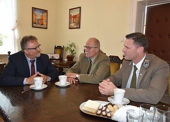 Lasy Państwowe wesprą drogowe