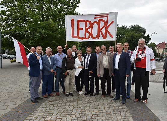 Lęborczanie upamiętnili 75.