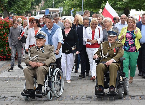 Lęborczanie upamiętnili 75.