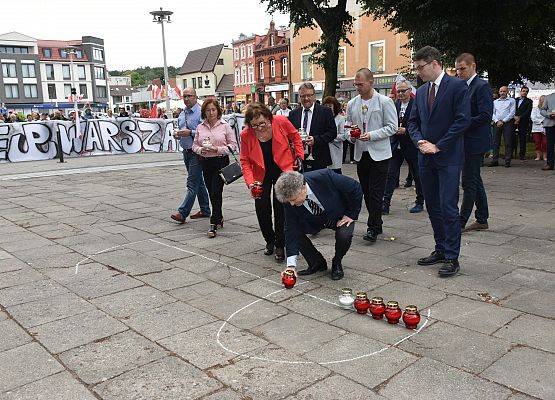 Lęborczanie upamiętnili 75.
