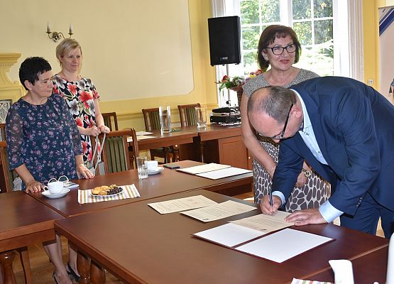 Wręczone akty nadania