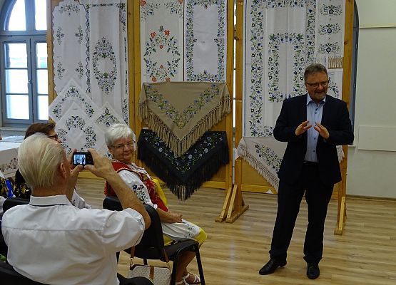 Haft Kaszubski na wystawie w