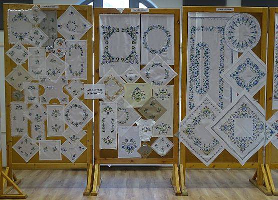 Haft Kaszubski na wystawie w