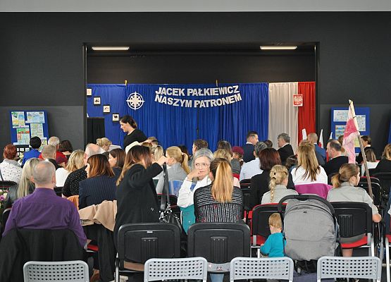 Nowa szkoła w podlęborskich