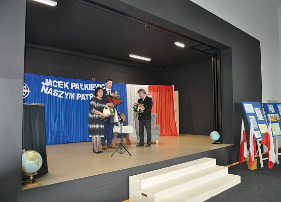 Nowa szkoła w podlęborskich