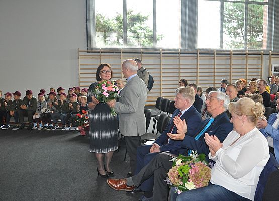 Nowa szkoła w podlęborskich