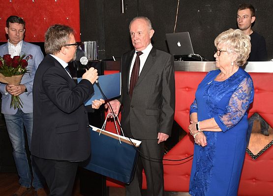 Starosta z seniorami