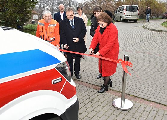 Nowa karetka rusza w teren