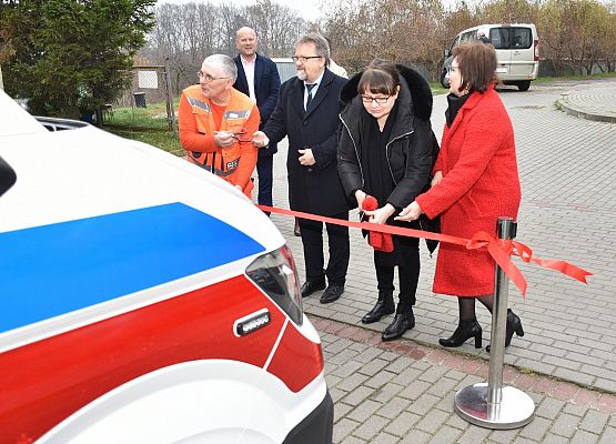 Nowa karetka rusza w teren