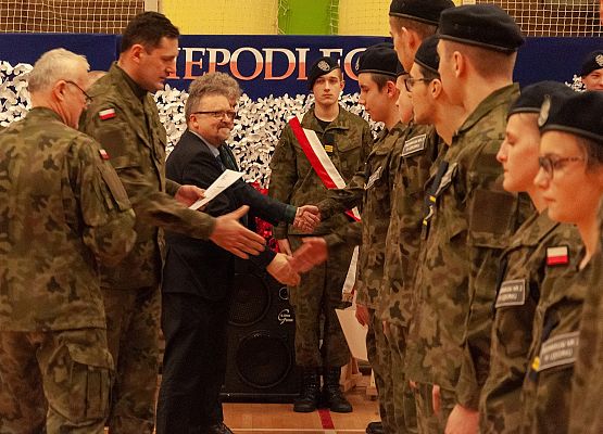 Mianowania i wyróżnienia w