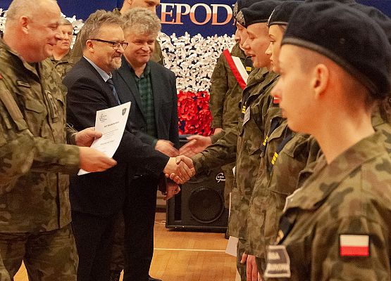 Mianowania i wyróżnienia w