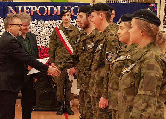 Mianowania i wyróżnienia w