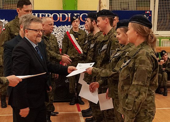 Mianowania i wyróżnienia w