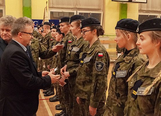 Mianowania i wyróżnienia w