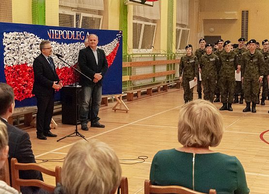 Mianowania i wyróżnienia w