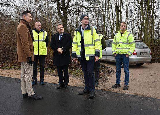 Do Janowic nową nawierzchnią