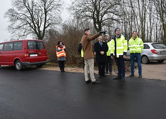 Do Janowic nową nawierzchnią
