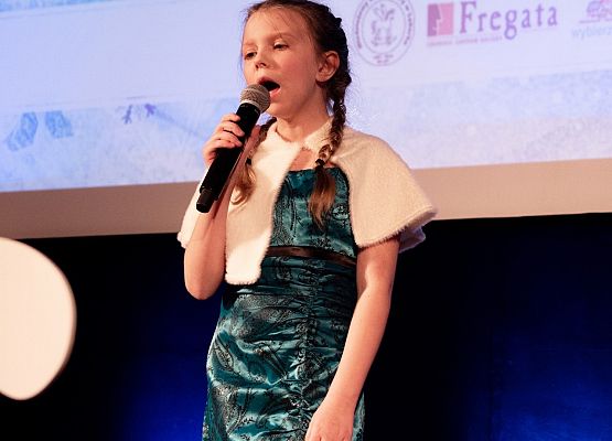 Najlepsza na zimę – piosenka