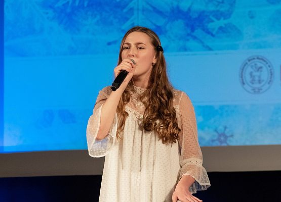 Najlepsza na zimę – piosenka