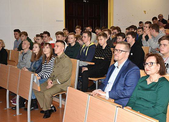 Po raz pierwszy w „Mechaniku”