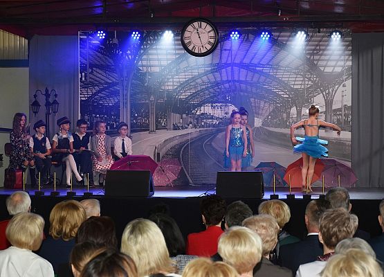 Ósemce stuknęła 50-tka