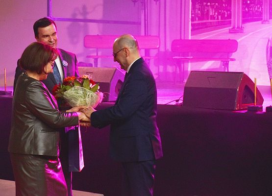 Ósemce stuknęła 50-tka