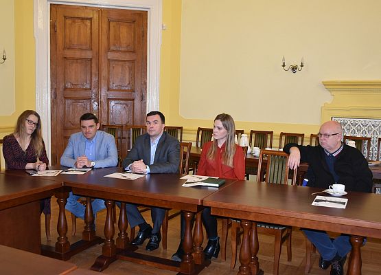 Elektromobilność w powiecie