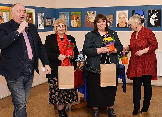 Nowowiejski wernisaż