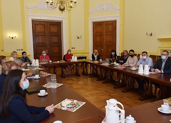 Zawodowe awanse nauczycieli