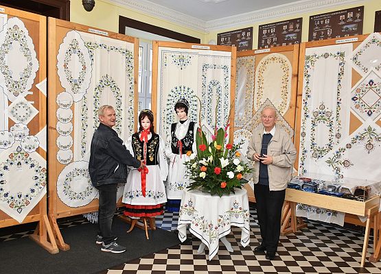 Wystawa kaszubskiego haftu