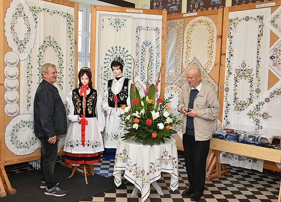 Wystawa kaszubskiego haftu