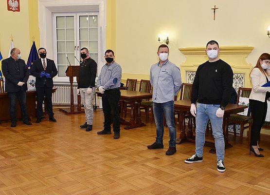 Wyróżnieni Honorowi Krwiodawcy