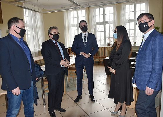 R.Wenta, E.Głombiewski,