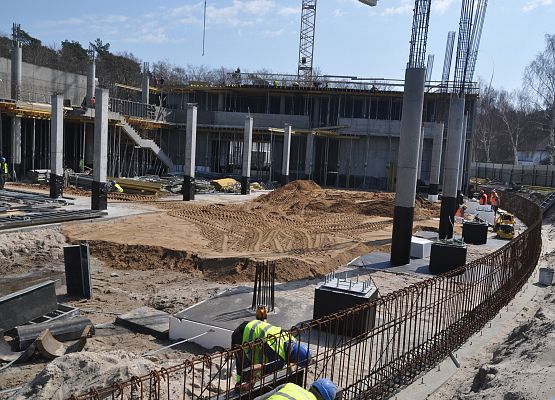 Prace na placu budowy